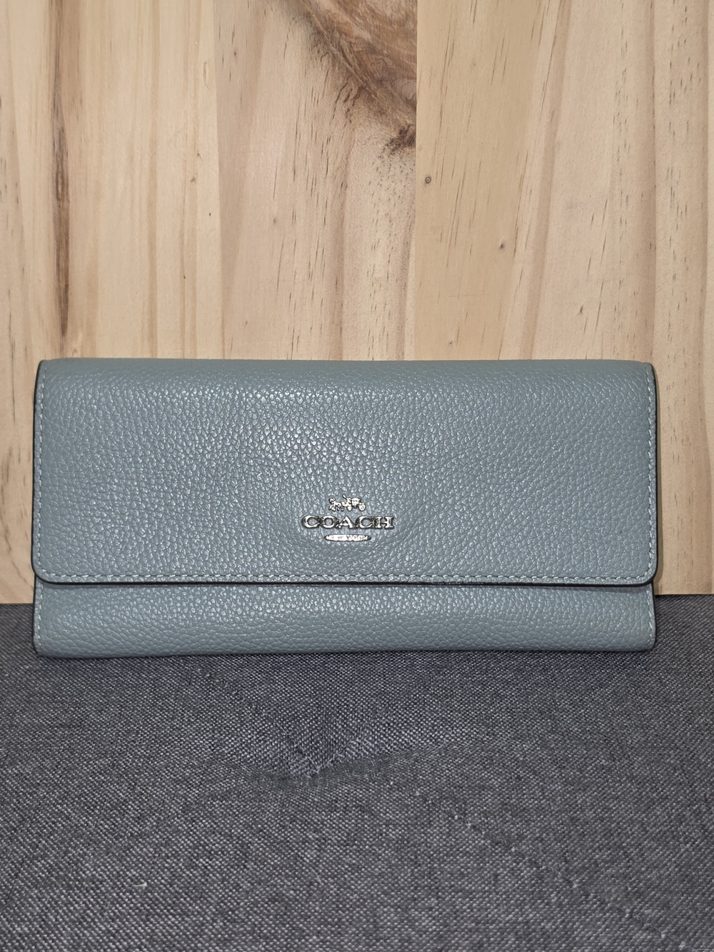 Coach Pebbled Leather Continental Wallet in Dusty Blue